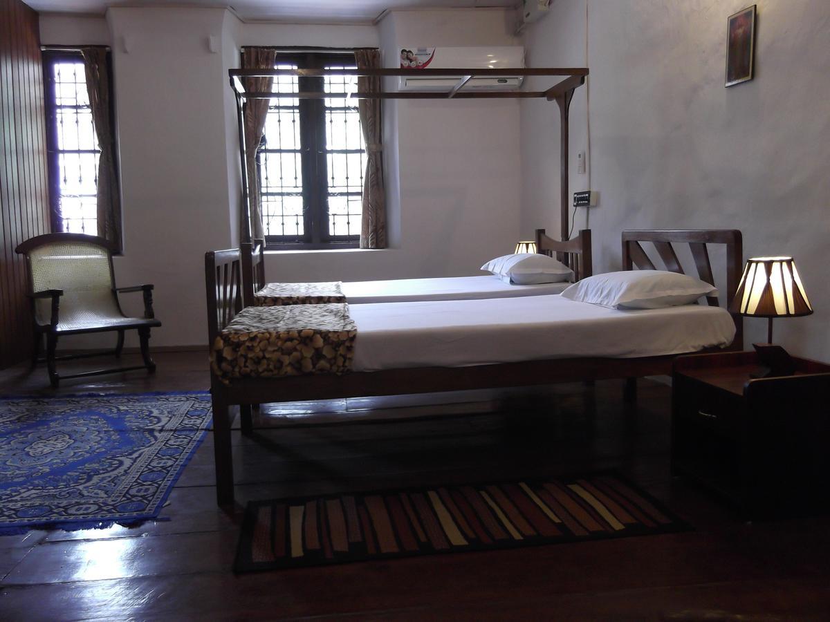 Madeleine Inn Kochi Dış mekan fotoğraf