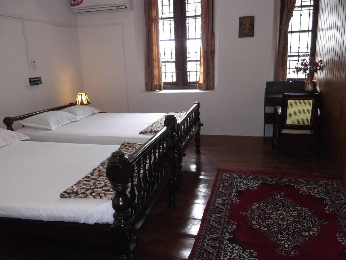 Madeleine Inn Kochi Dış mekan fotoğraf